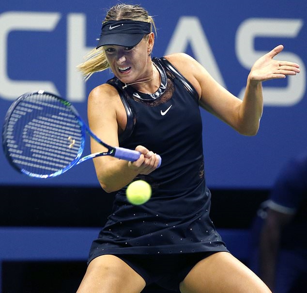 Xem Sharapova bật khóc khi loại hạt giống số 2 Halep ngay ở vòng 1 US Open 2017 ảnh 1